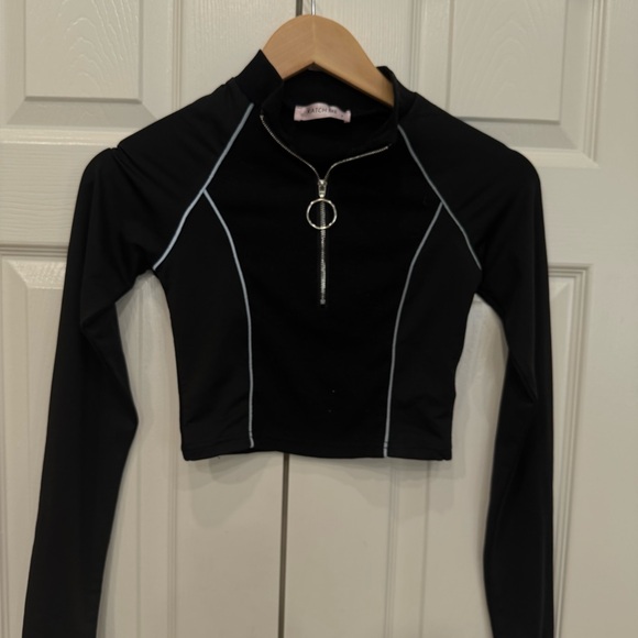 Katch Me Black Crop Half-Zip Top - Picture 4 of 5